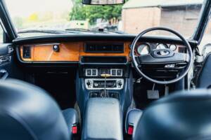 Imagen 29/50 de Jaguar XJ 6 4.2 (1982)