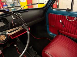 Image 11/17 of FIAT 500 L (1970)