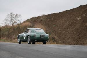 Image 6/31 of Aston Martin DB 2/4 Mk III (1958)