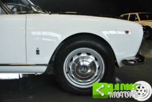 Bild 8/10 von Alfa Romeo Giulietta Spider (1961)