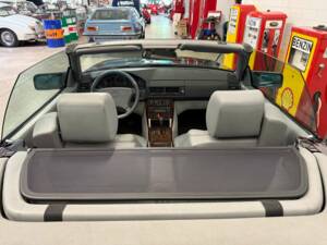 Bild 16/20 von Mercedes-Benz SL 600 (1994)