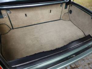 Image 22/27 of Bentley Continental R (1993)