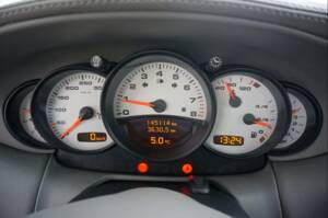 Afbeelding 27/50 van Porsche 911 Carrera 4 (2003)