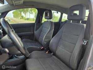 Bild 12/25 von Audi A2 1.4 (2004)