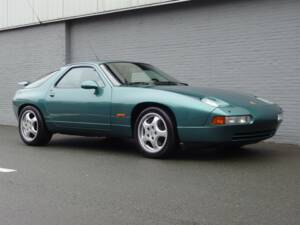 Bild 2/99 von Porsche 928 GTS (1992)