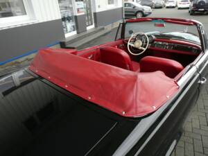 Imagen 17/26 de Mercedes-Benz 220 SE b (1963)
