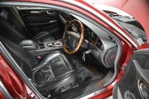 Imagen 33/50 de Jaguar XJR Super V8 (2004)