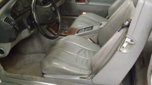 Image 19/50 de Mercedes-Benz 300 SL-24 (1989)