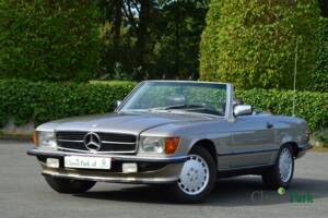 Image 1/47 de Mercedes-Benz 560 SL (1986)