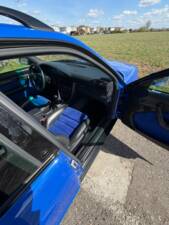 Image 24/29 of Audi S6 Plus Avant (1996)