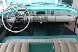 Image 37/50 of Buick 60 Century Riviera (1955)