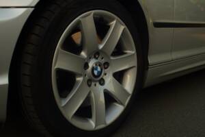 Afbeelding 10/58 van BMW 330i (2002)