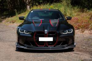 Image 8/41 of BMW M4 CSL (2022)
