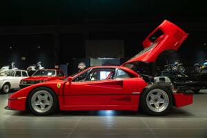 Bild 44/50 von Ferrari F 40 (1991)