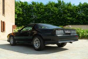 Bild 6/50 von Chevrolet Camaro Z28 (1992)