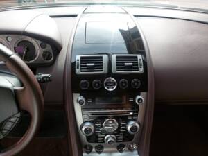 Bild 19/24 von Aston Martin V8 Vantage (2013)