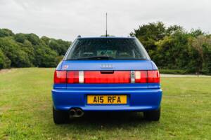 Image 16/45 of Audi RS2 Avant (1994)