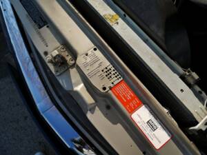 Bild 30/30 von Mercedes-Benz 560 SL (1989)