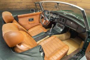 Image 9/19 de MG MGB (1974)