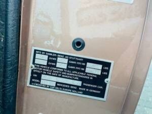 Image 29/36 de Mercedes-Benz 280 SL (1970)