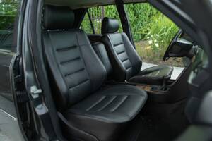 Bild 28/50 von Mercedes-Benz 300 E-24 (1989)