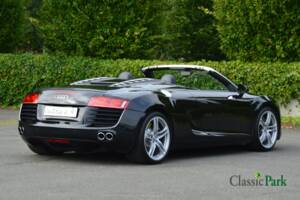 Image 5/50 of Audi R8 Spyder 4.2 FSI Quattro (2011)