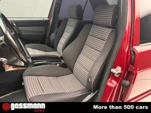 Image 14/15 of Mercedes-Benz 190 E 2.0 (1992)