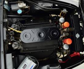 Image 22/50 de Ferrari 250 GTE (1963)