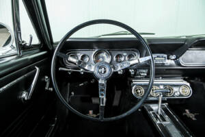 Immagine 8/50 di Ford Mustang 289 (1966)