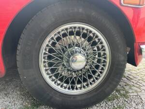 Image 26/81 de MG MGB (1976)
