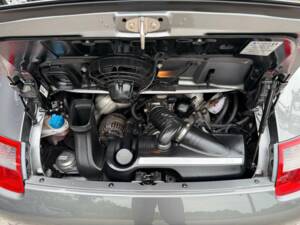 Bild 21/27 von Porsche 911 Carrera 4S (2007)