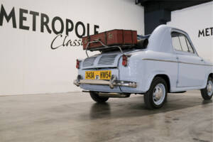 Immagine 6/50 di Piaggio Vespa 400 (1961)