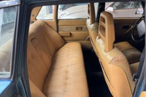 Imagen 13/19 de Volvo P 144 GL (1974)