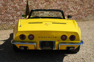 Image 26/50 of Chevrolet Corvette Stingray (1972)