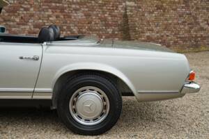 Imagen 49/50 de Mercedes-Benz 280 SL (1969)
