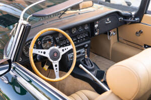 Bild 18/30 von Jaguar E-Type V12 (1974)
