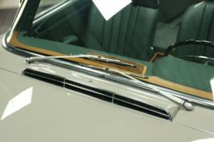 Image 46/50 de Mercedes-Benz 280 SL (1970)