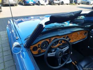 Image 47/51 of Triumph TR 6 (1975)