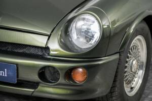 Immagine 21/50 di MG RV8 (1994)