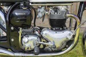 Immagine 16/39 di Norton 650 SS (1964)