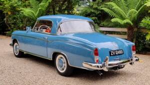 Image 27/39 of Mercedes-Benz 220 SE (1958)