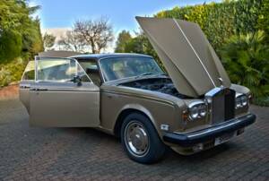 Image 17/50 of Rolls-Royce Silver Shadow II (1977)