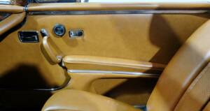 Immagine 18/29 di Mercedes-Benz 280 SE 3,5 (1970)