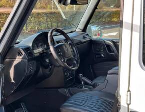 Imagen 9/48 de Mercedes-Benz G 55 AMG Kompressor (LWB) (2009)
