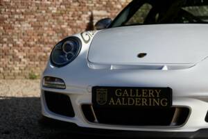 Image 41/50 de Porsche 911 GT3 RS (2010)