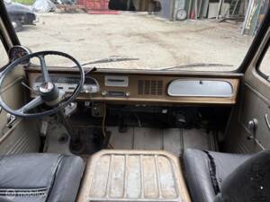 Image 16/50 of Chevrolet G-10 Van (1965)