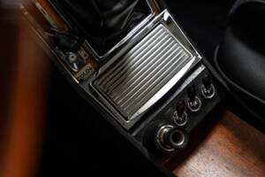 Bild 20/40 von Alfa Romeo Giulia Super 1.3 (1974)