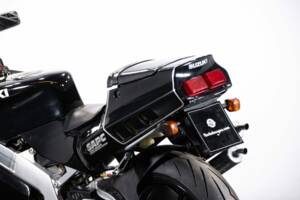 Immagine 13/48 di Suzuki RGV 250 Gamma (1990)
