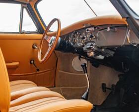 Immagine 8/22 di Porsche 356 A 1600 Speedster (1958)