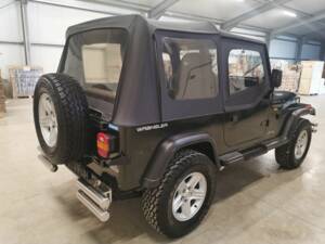 Bild 8/8 von Jeep Wrangler Sport 2.5 (1996)